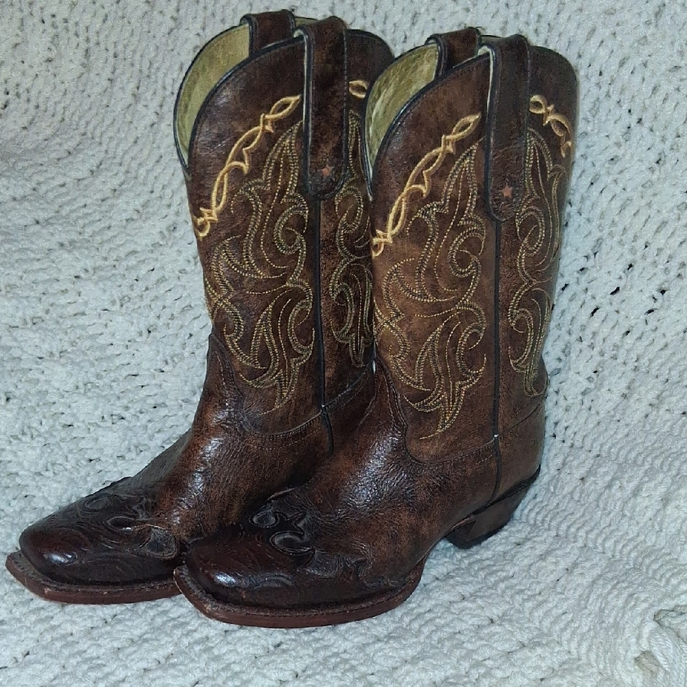 Tony Lama VF6004 Ladies Vaquero Western Boot with Bark Santa Fe Leather Foot wit